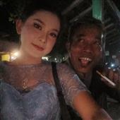 Thầ