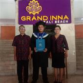 Thế