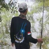 Kính