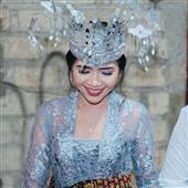 Thầ