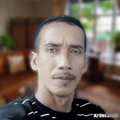 Thần
