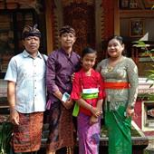 Thầ