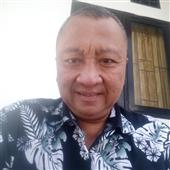 phư