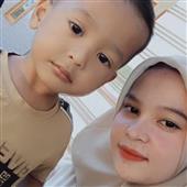 Nhậ