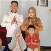 Thầ