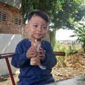 Tân