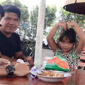 Thầ