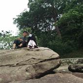 Kỷ b