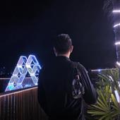 Shi