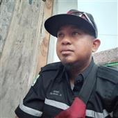 Thầ