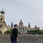 Thầ