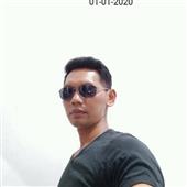 Thầ