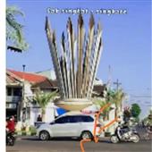 Cực