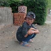 Tân